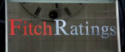 En la imagen, fachada de la sede de la agencia de calificación Fitch Ratings en Nueva York (Estados Unidos). EFE/Archivo