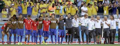 Os jogadores de Chile durante a ronda de pênaltis.