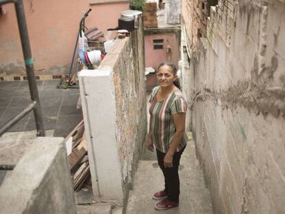 Josefa Severina de Souza en su casa en la periferia de Sao Paulo.