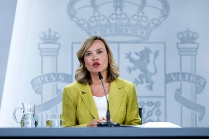 La ministra de Educación y portavoz del Gobierno, Pilar Alegría, durante la rueda de prensa posterior al Consejo de Ministros este martes en La Moncloa.