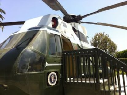 El helicóptero en el que Nixon abandonó la Casa Blanca, a pocos metros de su tumba y de la casa donde nació.