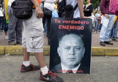 Un cartel de Cabello en una manifestación.