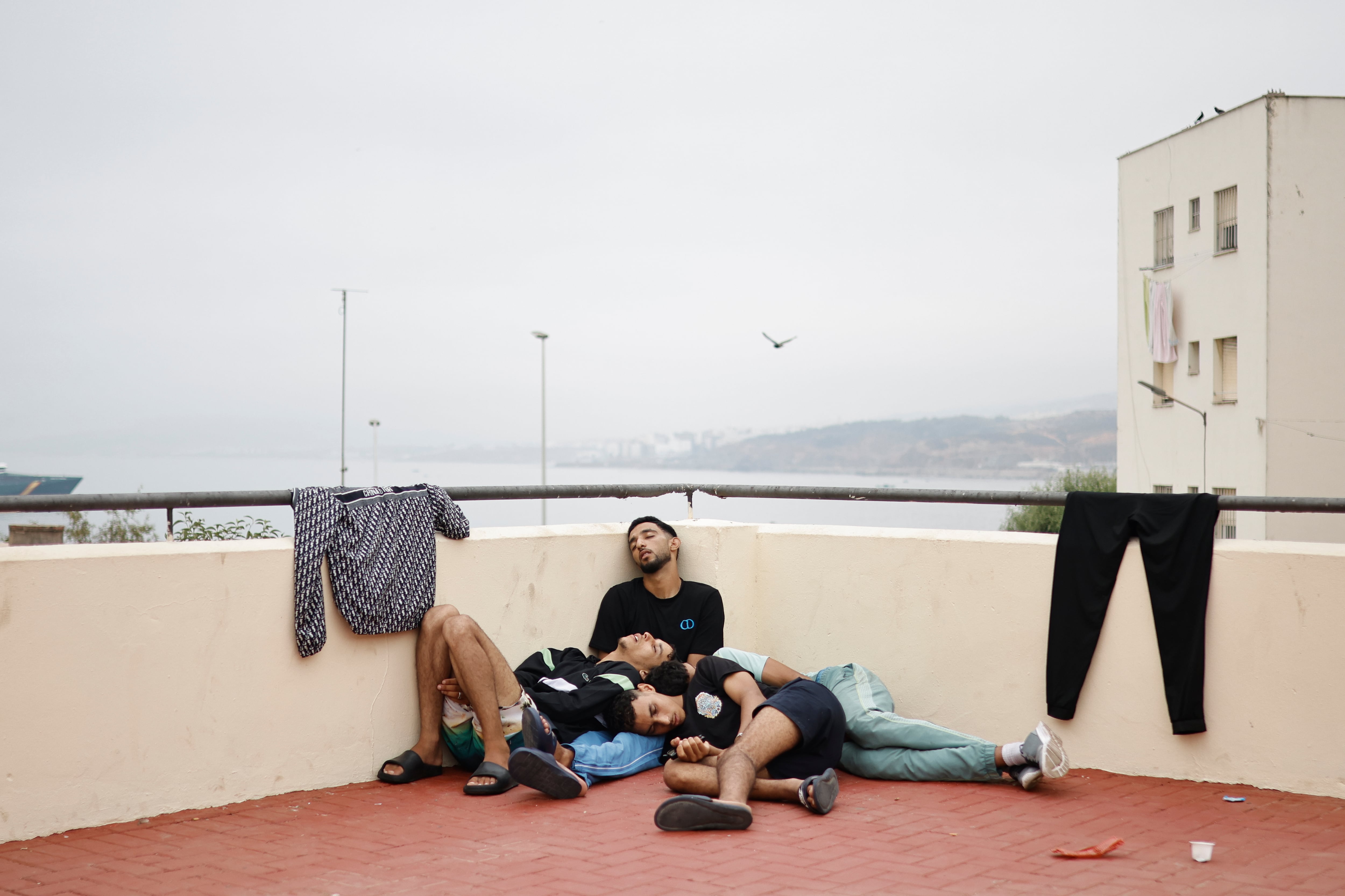“He dormido en el monte, porque la gente nos echaba con piedras y pistolas”