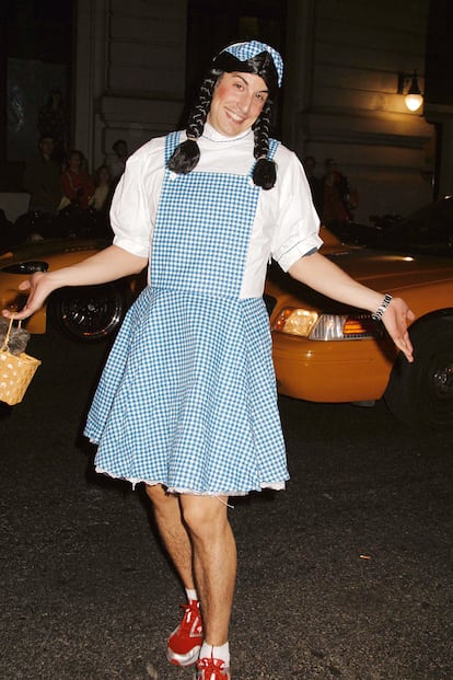 Jason Biggs es Dorothy del Mago de Oz.