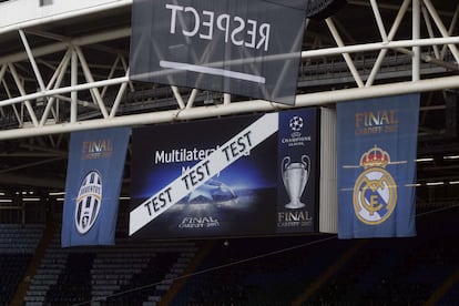 Interior del estadio Millennium de Cardiff, en Gales.