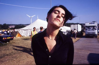 Justine Frischmann, en el festival de Glastonbury, en 1998.