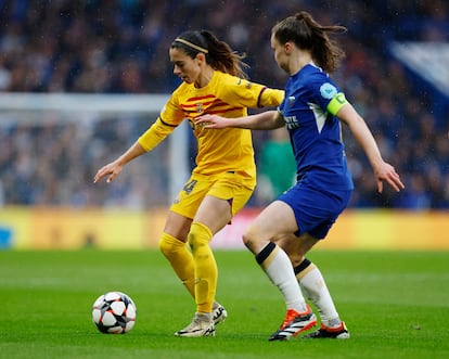 Aitana Bonmatí durante las semifinales de la Champions League contra el Chelsea.