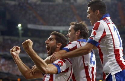 Raúl García celebra el gol del empate