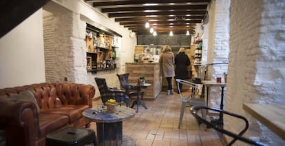 Interior del Mür Café, en Madrid.