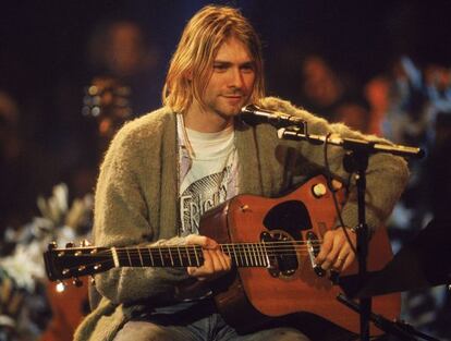 La chaqueta de Kurt Cobain en el ‘Unplugged’ de 1993 alcanzó los 300.000 euros en una subasta hace unos meses.