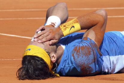 Rafael Nadal celebra su victoria en Montecarlo sobre Fernando Verdasco.