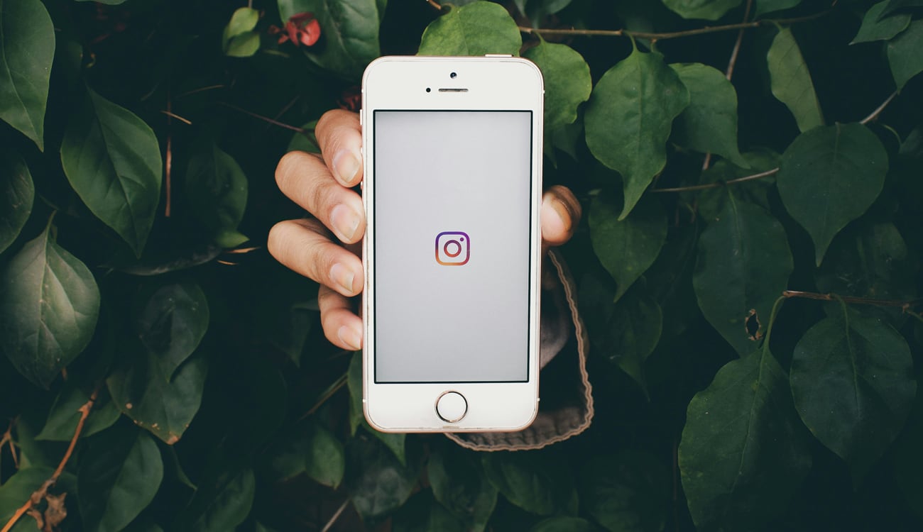 Logo de Instagram en un móvil