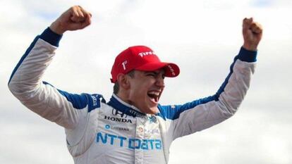 Álex Palou celebra un triunfo en la IndyCar.