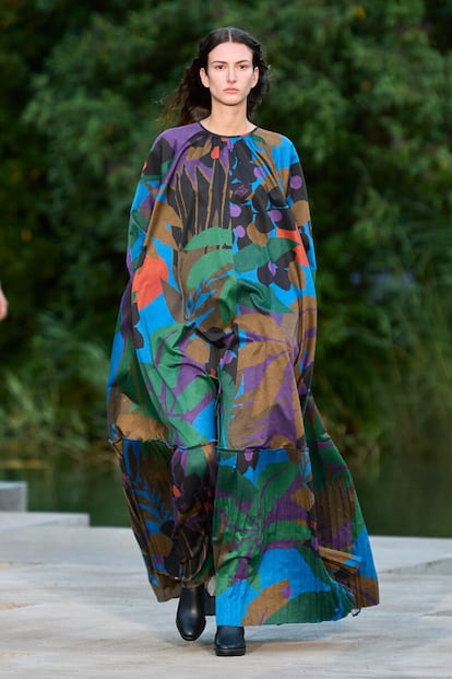 Max Mara Resort S23 Look 37