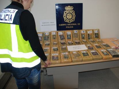 Incautados 64 kilos de coca&iacute;na en La Jonquera, El Prat y Barcelona-Sants.