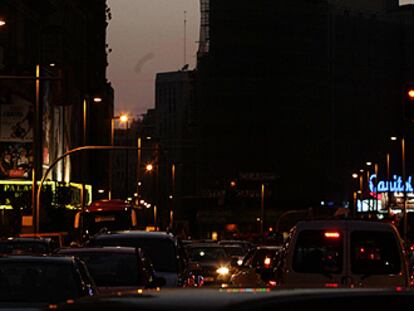 El anuncio de Schweppes, que será previsiblemente <i>amnistiado,</i> fotografiado ayer en Callao.