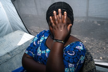 Retrato de Anifa en una sala de terapia de Médicos Sin Fronteras, en Goma (República Democrática del Congo) en octubre de 2024.