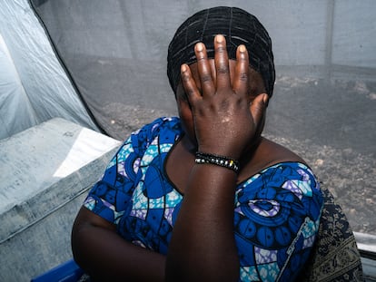 Retrato de Anifa en una sala de terapia de Médicos Sin Fronteras, en Goma (República Democrática del Congo) en octubre de 2024.