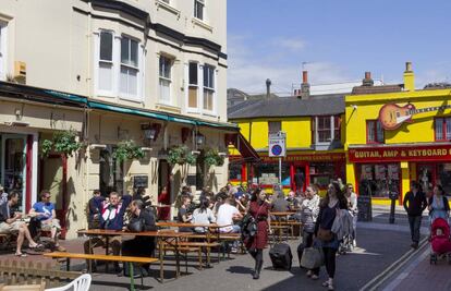 Terrazas en el barrio de North Laine, en Brighton.