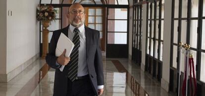 El presidente de la comisión de investigación en el Parlamento sobre el caso de los ERE fraudulentos, Ignacio García (IU)