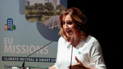 La alcaldesa de València, María José Catalá, durante su intervención en la 'Valencia Cities Climate Week', en la que alcaldes y alcaldesas se reúnen para abordar los retos del cambio climático y las medidas de futuro para que las ciudades sean más sostenibles.