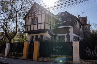 La futura casa del presidente Gabriel Boric, en la comuna San Miguel.