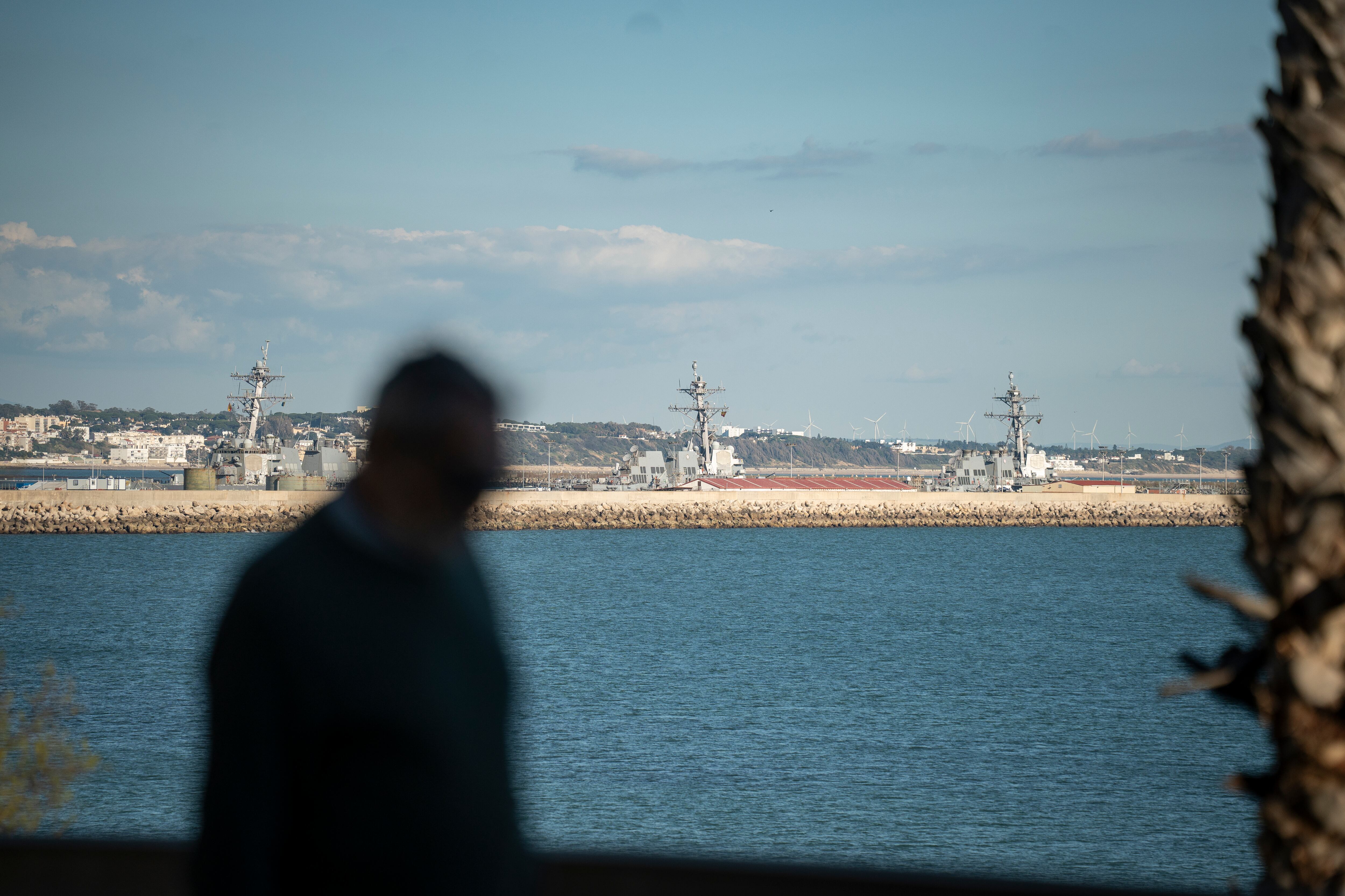 Cuanto más patriotas, más sumisos a Trump