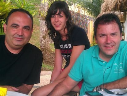 Antonio Rivera (izquierda), ingeniero de Granada de 42 años, trabaja en Brasil.