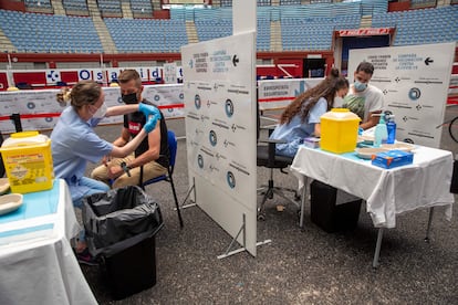 A vaccination site in San Sebastián last month.