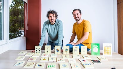 Emilio (izquierda) y Patxi (derecha) de Libros del K.O., en Madrid.