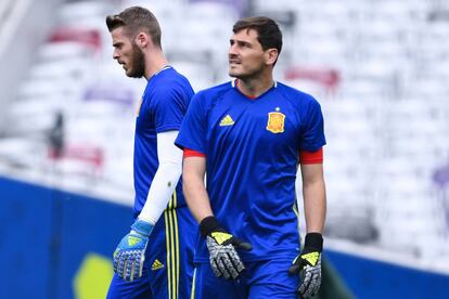 De Gea i Casillas, en l'últim entrenament de la selecció abans del seu debut contra la República Txeca.