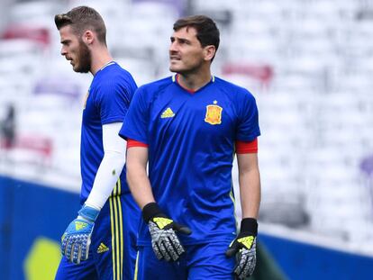 De Gea i Casillas, en l'últim entrenament de la selecció abans del seu debut contra la República Txeca.