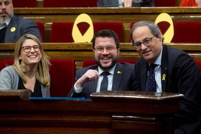 Elsa Artadi, Pere Aragonés y Quim Torra, en el Parlament.