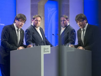 Carles Puigdemont y Oriol Junqueras anuncian el nuevo Gobierno.