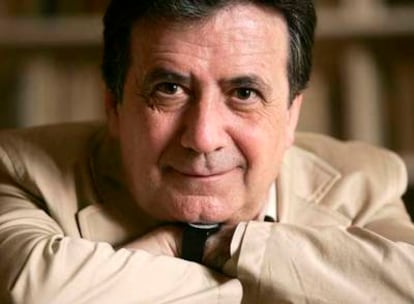 Luis Landero obtuvo en 1990 los premios Nacional y de la Crítica por su novela &#39;Juegos de la edad tardía&#39;.