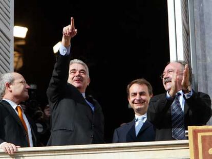 Montilla, Maragall, Zapatero y Carod Rovira, en la toma de posesión del presidente del Generalitat.