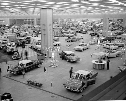 El 14 de octubre de 1960, se celebró la National Auto Show en el Cobo Hall de Detroit.