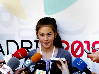 Mónica Figar, de 12 años, en la presentación de la candidatura.