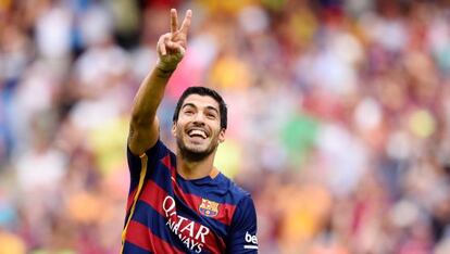 Luis Suárez festeja su segundo gol.