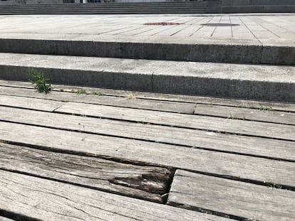 Estado del paseo marítimo de Vigo, días antes del hundimiento.