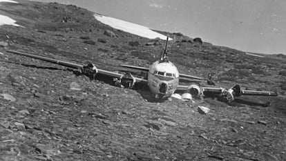 Restos del avión siniestrado, meses después del accidente, en julio de 1960.