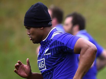 Julian Savea durante un entrenamiento este martes.