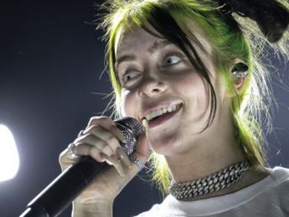 La cantante Billie Eilish, que arrasa en las plataformas digitales, actuará esta noche en Madrid