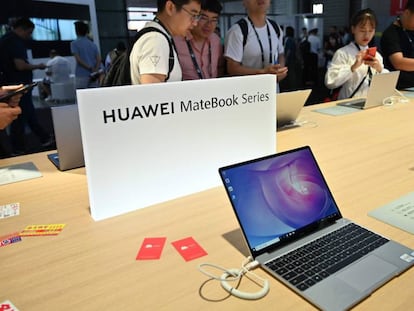 Un portátil Huawei de la serie Matebook.