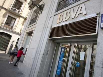 BBVA y Mapfre se apuntan una nueva devaluación en Venezuela