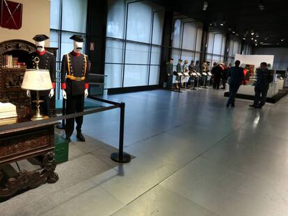 Exposicion conmemorativa por los 175 años de historia de la Guardia Civil en la sala La Arqueria, en Madrid.
 