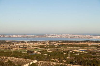 El plan general de San Miguel de las Salinas, en la imagen, preveía la construcción de 40.000 viviendas y el TSJ lo anuló.[
