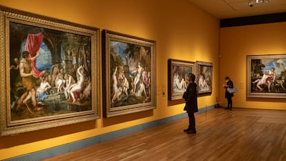 Visita de la exposición de 'Pasiones mitológicas' en el Museo del Prado.