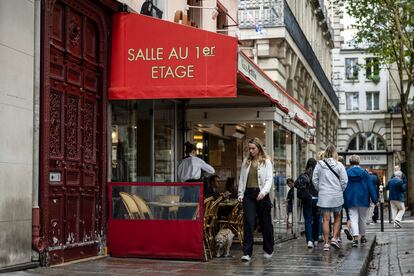 En la imagen, exteriores del Café de la Mairie.