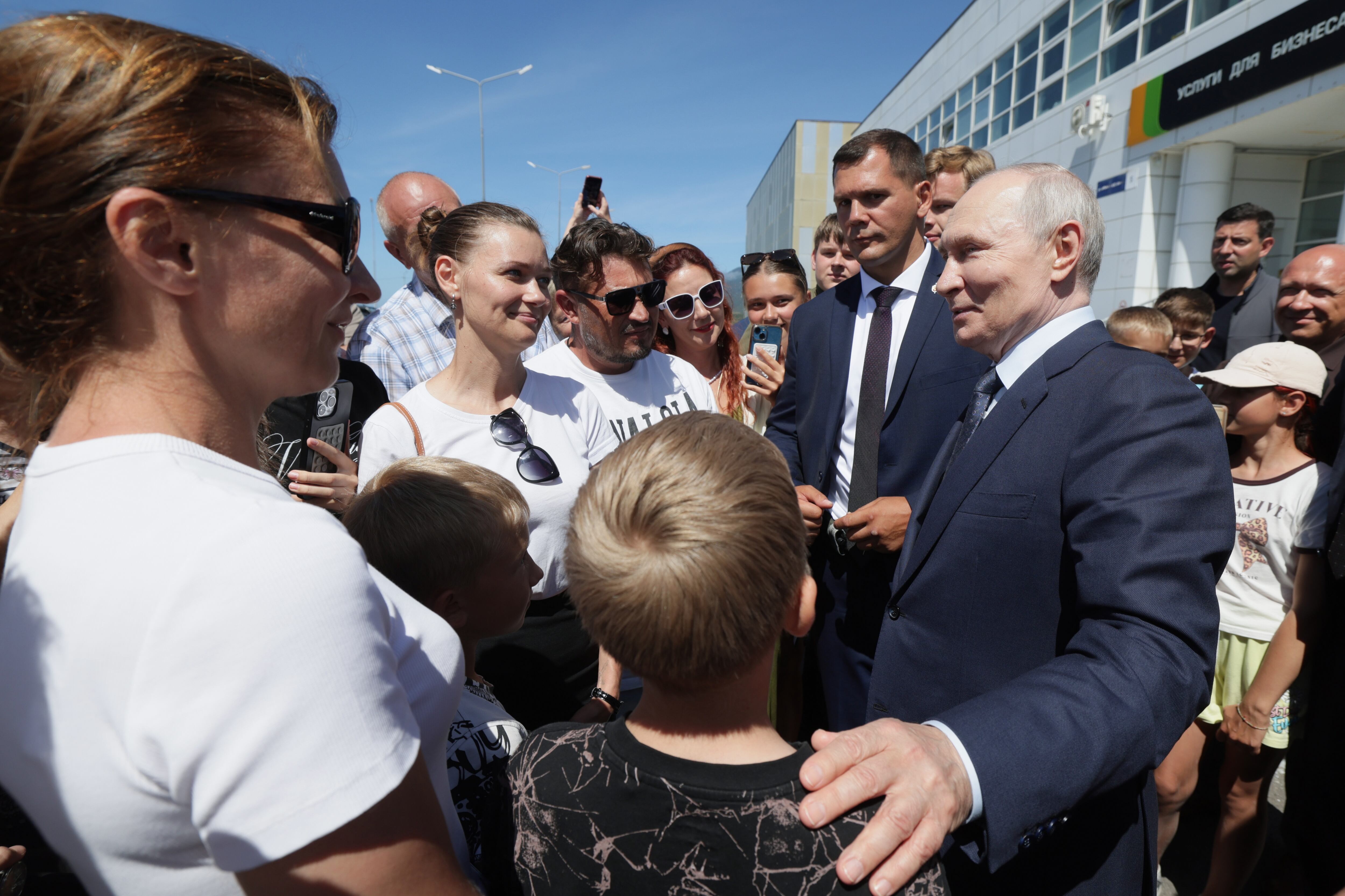 Japón protesta por la primera visita de Putin a las islas Kuriles que Tokio reclama desde la II Guerra Mundial